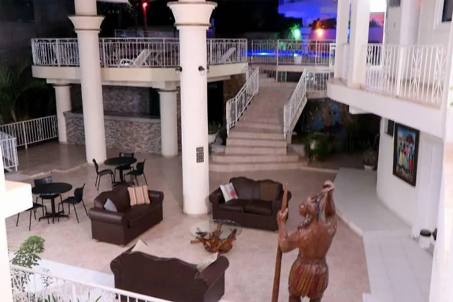 Residence Royale Hotel Cap-Haïtien 3*,